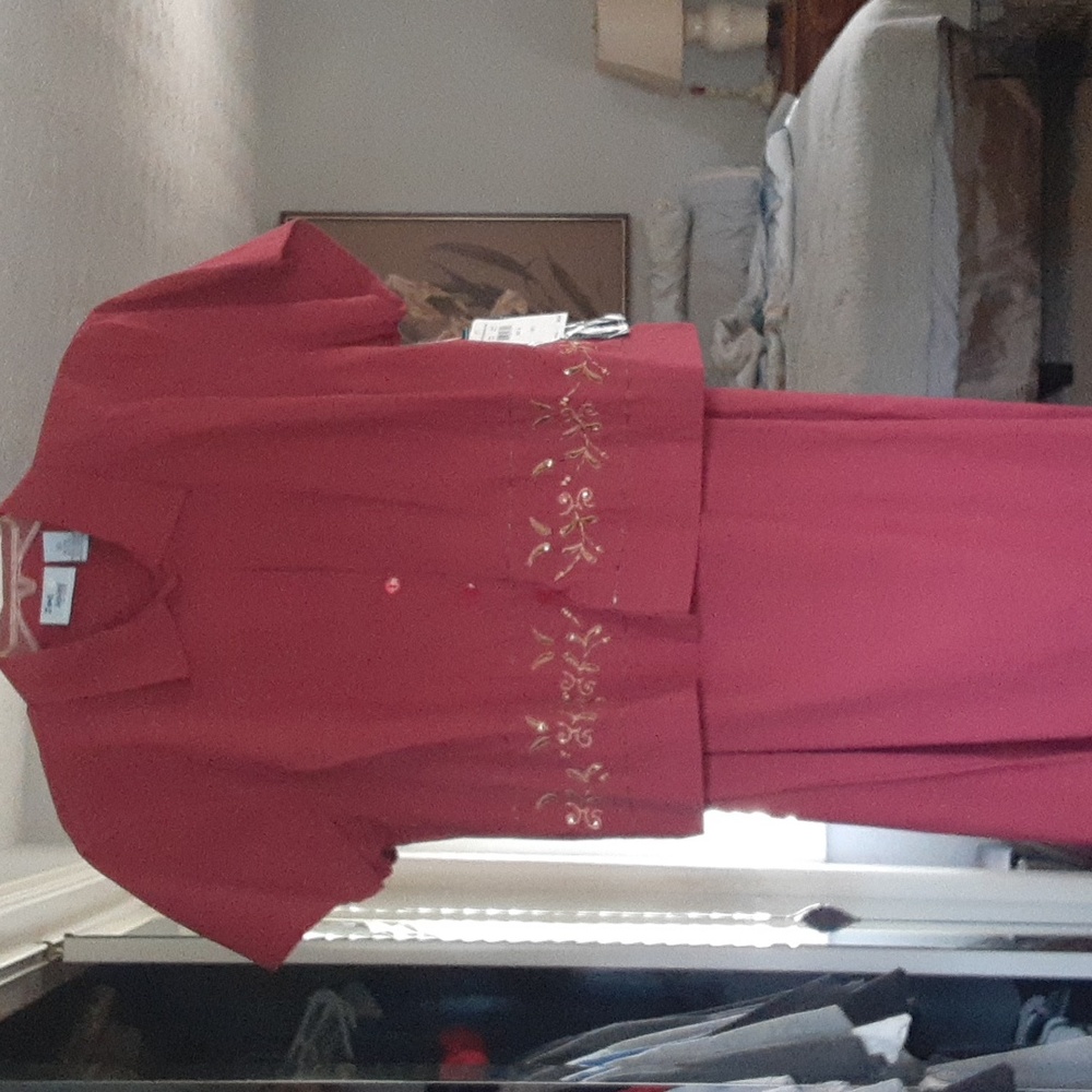Very beautiful 😍Vintage Jane Ashely dress with matching button up top.